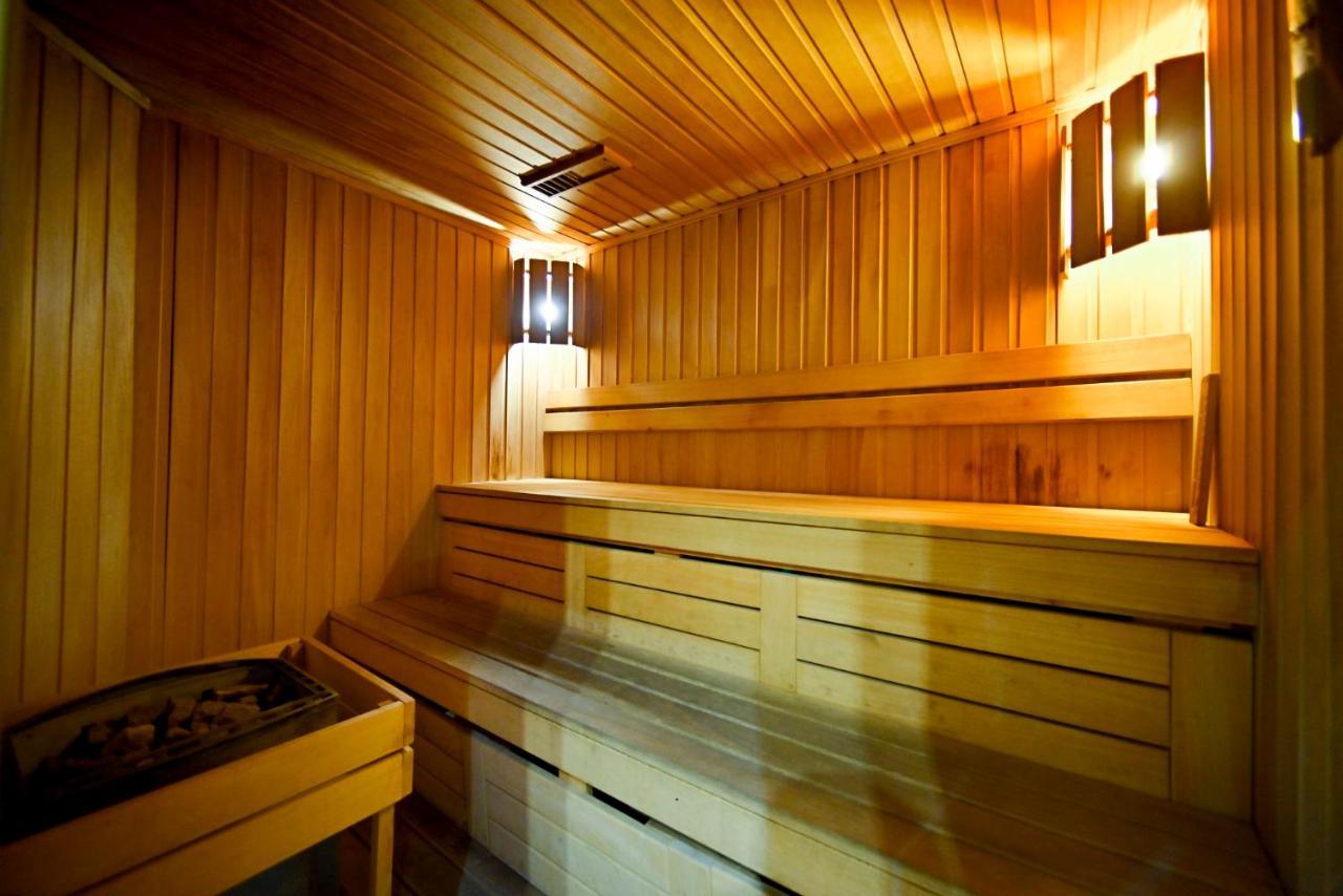 יירבאן Spa Hotel Grace Forum מראה חיצוני תמונה