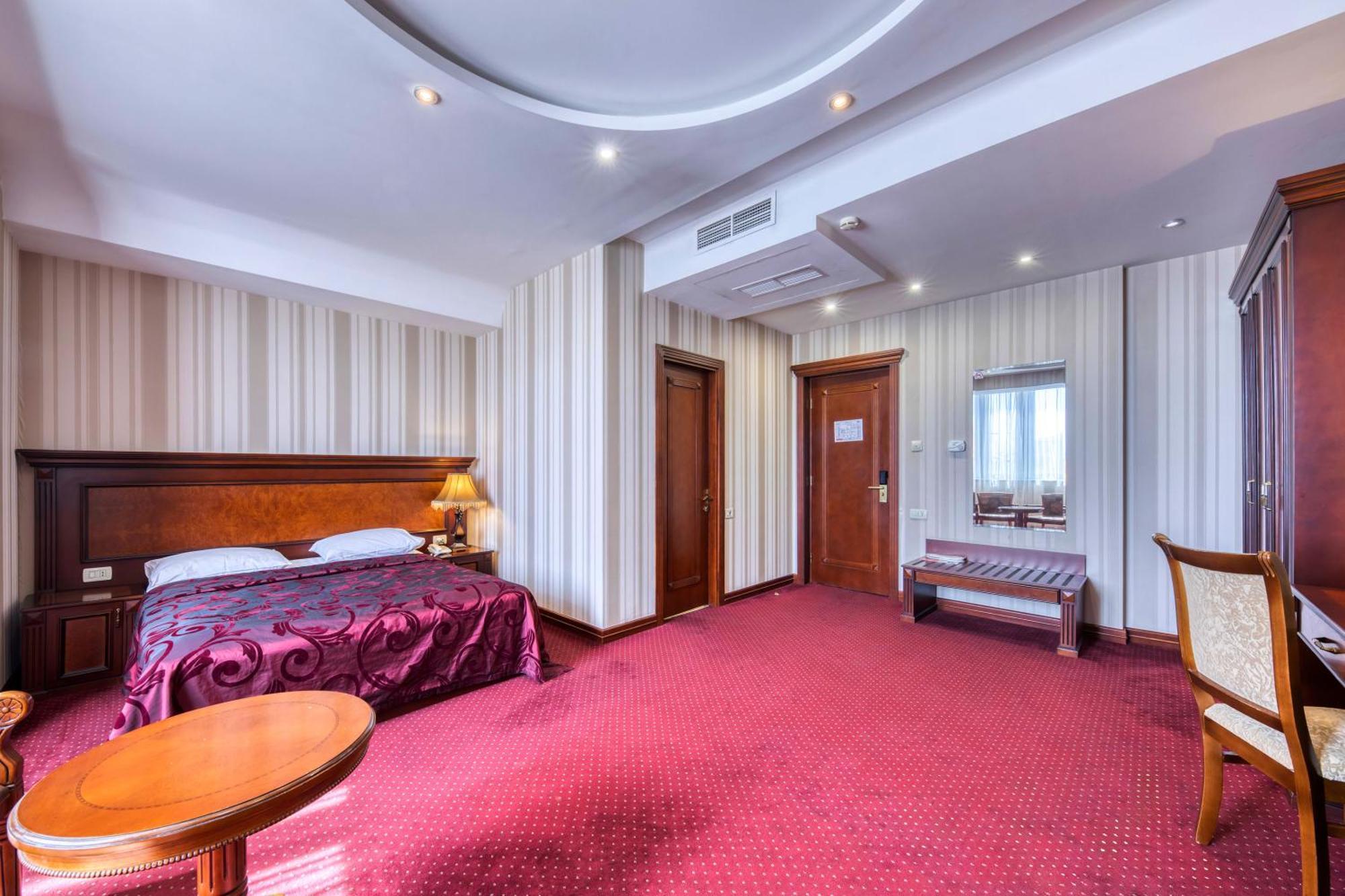 יירבאן Spa Hotel Grace Forum חדר תמונה