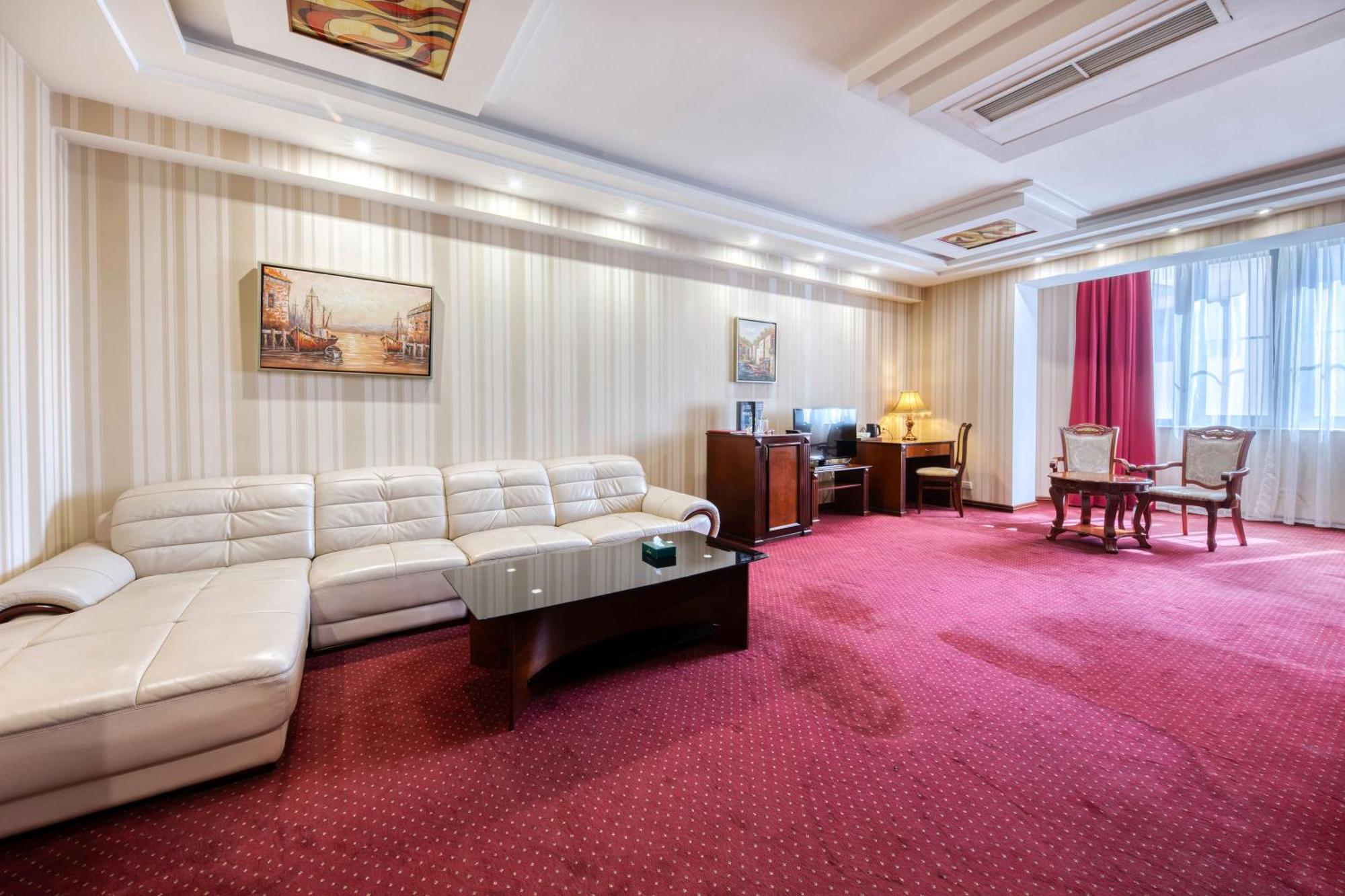 יירבאן Spa Hotel Grace Forum חדר תמונה