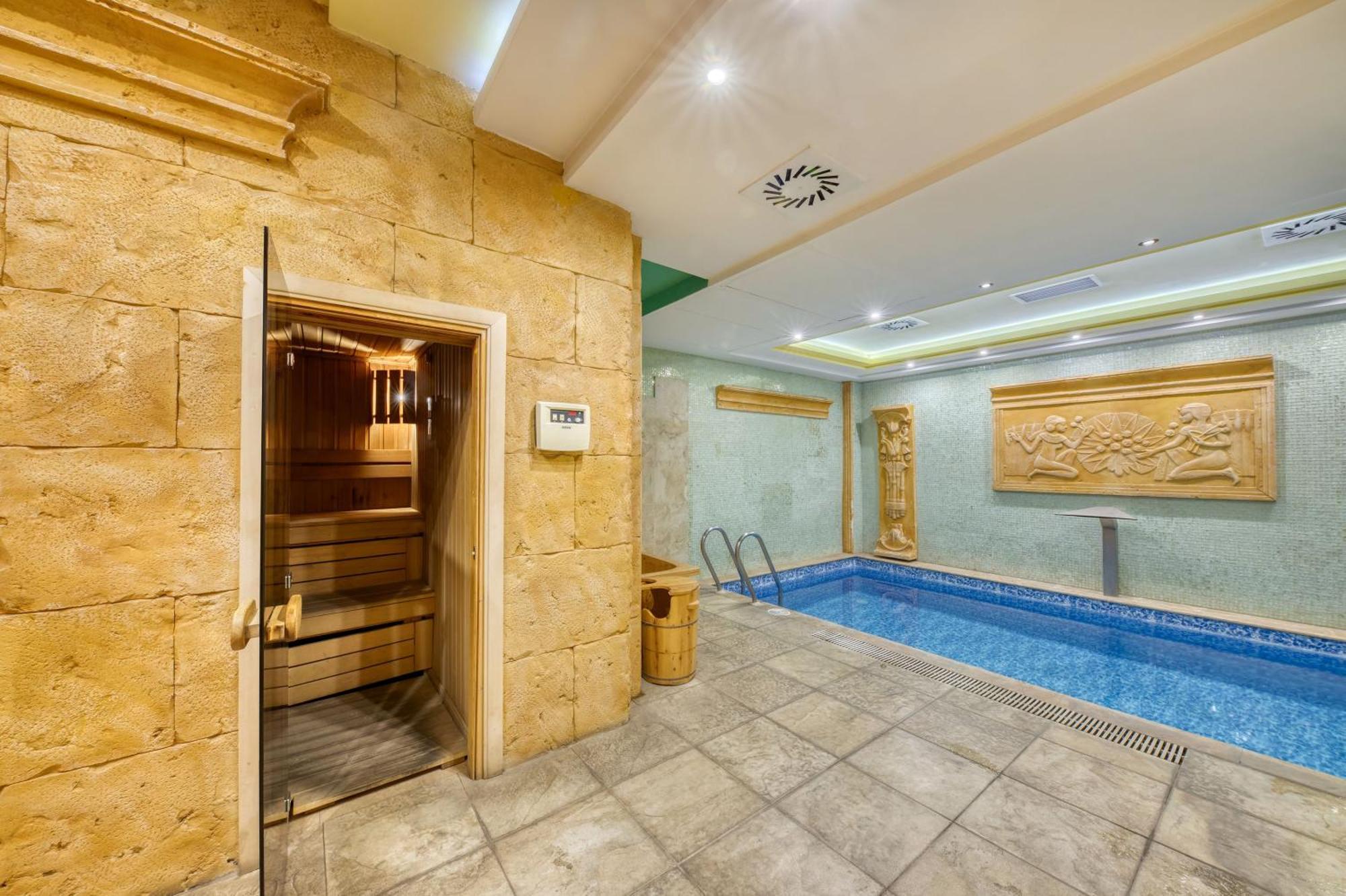 יירבאן Spa Hotel Grace Forum מראה חיצוני תמונה